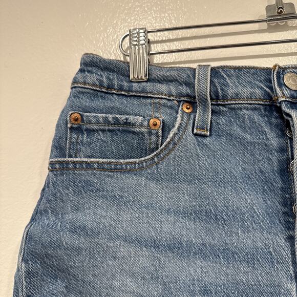 Levis Cut Off Shorts Women’s Size 28 High Rise Button Fly Denim Distressed READ - Picture 4 of 10
